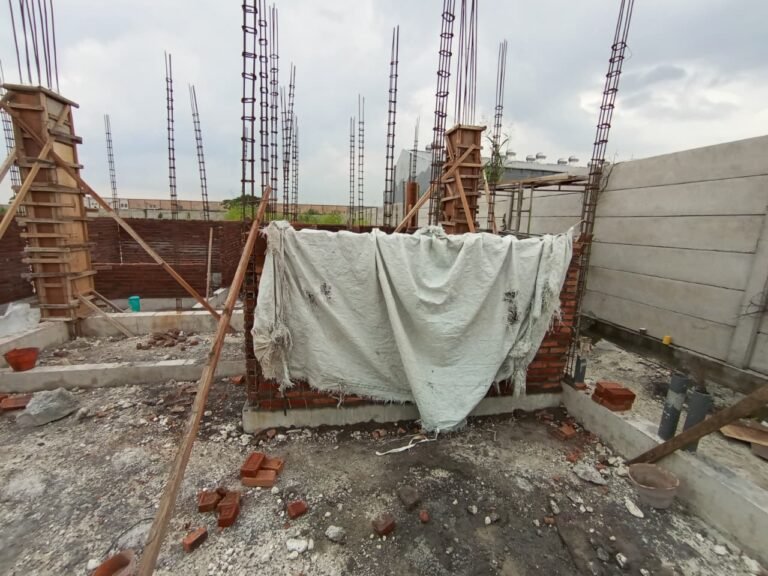 Pembangunan Dinding Batu Bata